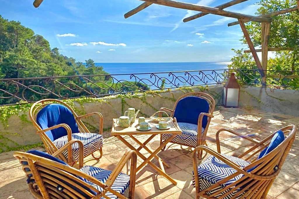 L'Olearia Luxury Country Villa In Amalfi Coast Maiori Bagian luar foto