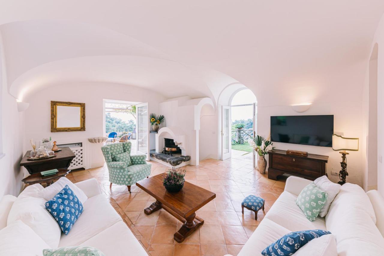 L'Olearia Luxury Country Villa In Amalfi Coast Maiori Bagian luar foto